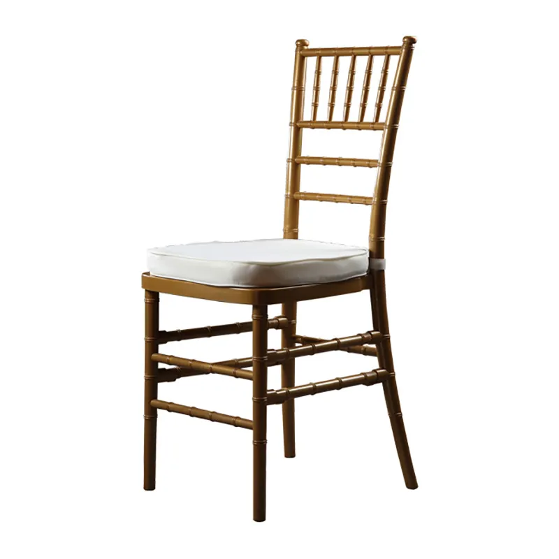 alquiler sillas chiavari dorada